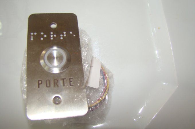 Bouton de porte électrique